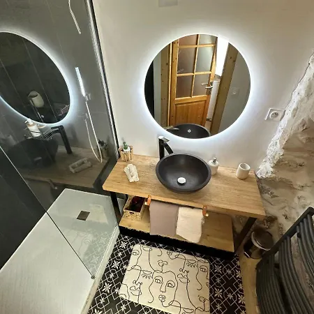 French Loft - & Comfy Appartement